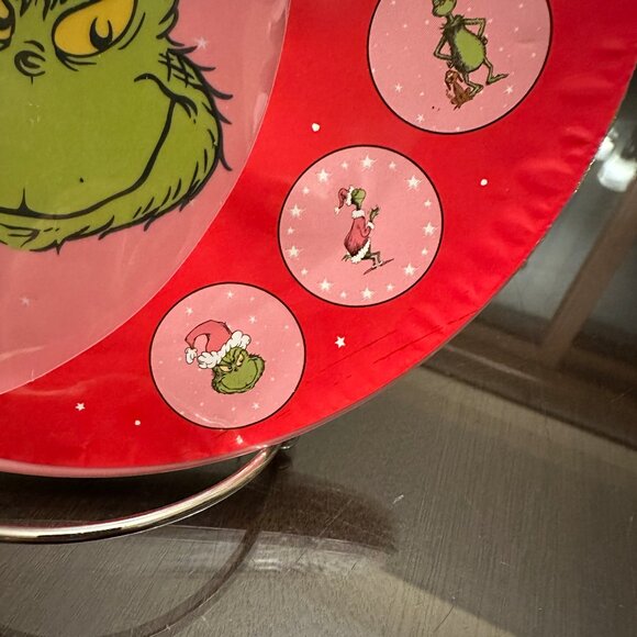 4 Pink Melamine 8" Grinch, Max, Cindy Lou Who Cookie Plates NIP 2025 - Picture 3 of 4